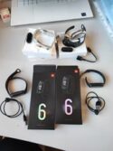 2 x Xiaomi Mi Smart Band 6 and 2 x Xiaomi Mi Smart Band 5 - Faulty