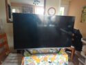 Hisense Smart TV 50AE7400FTUK 50" Inc Remote Control TV Stand.